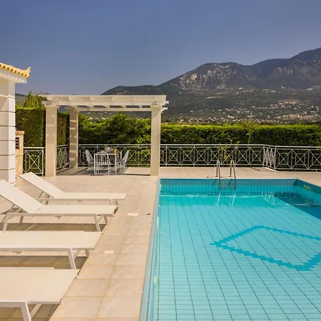 Seaspray Kefaloniaprivatevillas Villa Pesadha