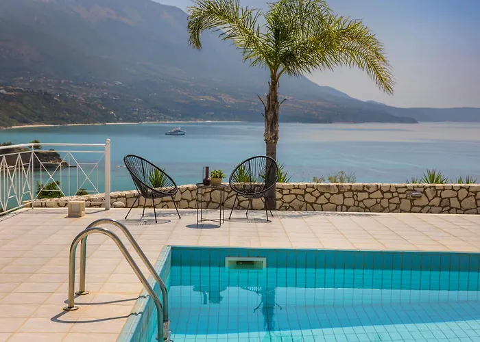 Seaspray Kefaloniaprivatevillas Villa Pesadha